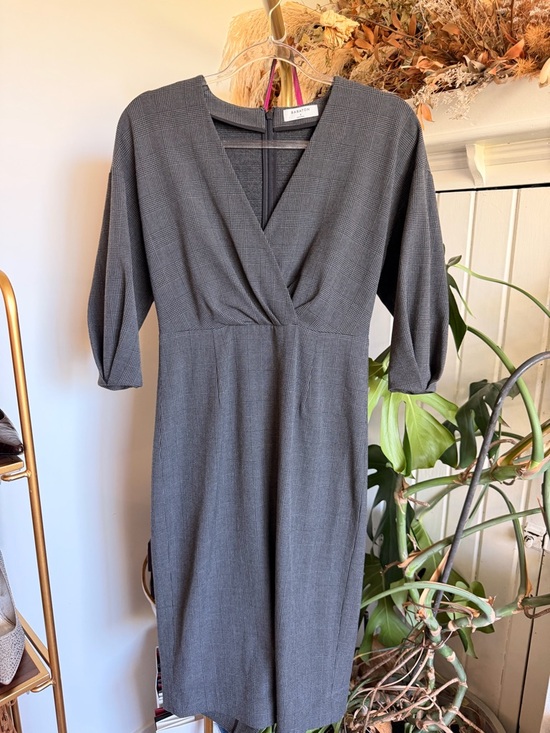 Babaton Dresses & Skirts - Babaton Charcoal Grey V-Neck Wrap Midi Dress